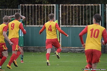 A tým: FK Meteor Praha VIII - FC Tempo Praha 3:4 (2:1)