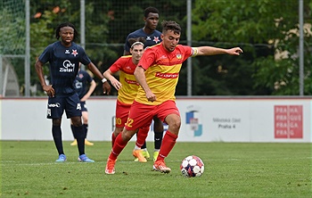 A tým: FC Tempo Praha - FC Slavia Karlovy Vary 2:2