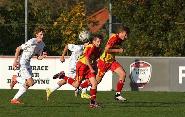 U15/U14: Přes zimu na čele tabulky