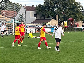 A tým: TJ SK Hřebeč - FC Tempo Praha 0:5